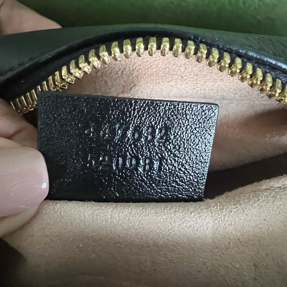 Gucci GG Marmont - Brown Canvas with Black Leather- Crossbody- Like New - Picture 13 of 15